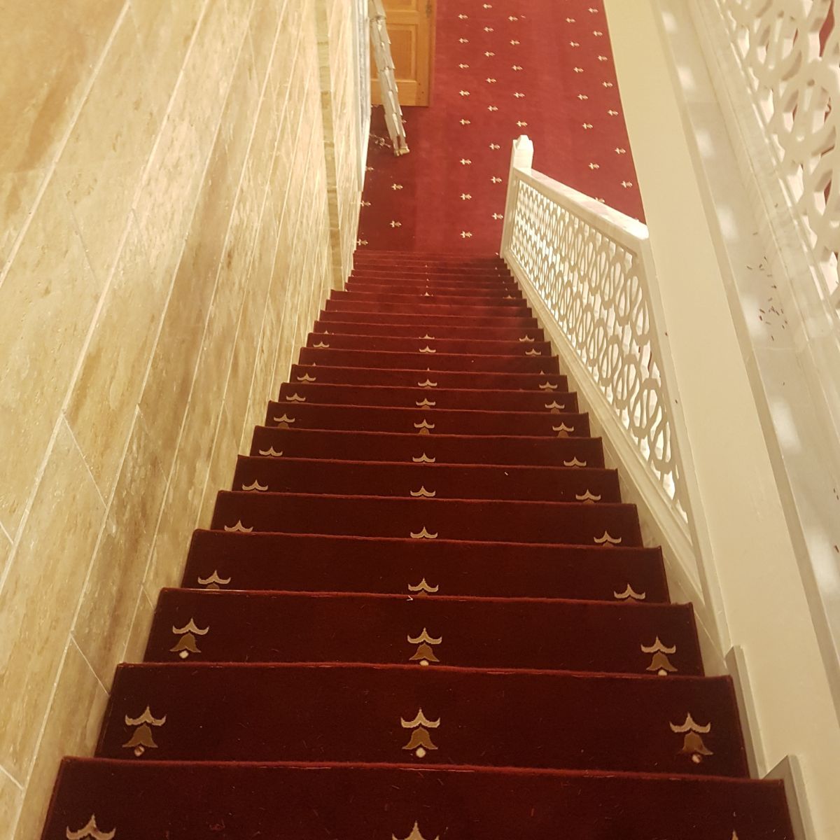 Ordu Merkez Akyazı Uhud Camii Halısı Uygulamamız